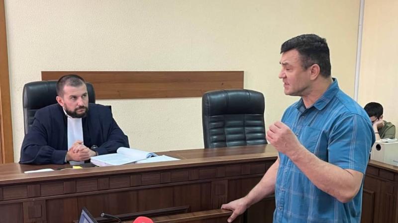 Суд ухвалив рішення про продовження цілодобового домашнього арешту для депутата Тищенка.