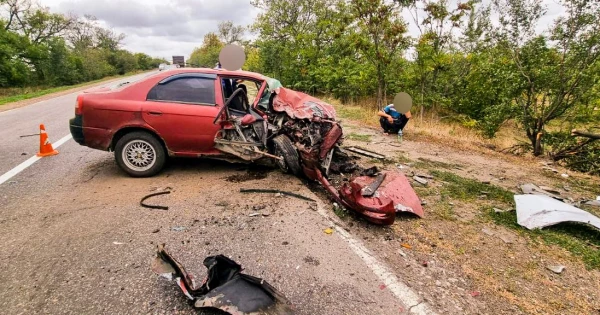 У Миколаївській області сталася аварія, в результаті якої одна особа загинула, а троє отримали травми.