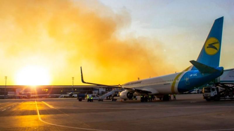 У урядових колах розробили план дій для відновлення авіаційного простору України.