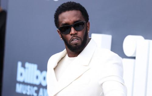 Дзвінок для дітей та ексклюзивне меню: як скандальний P.Diddy святкував своє 55-річчя за ґратами.