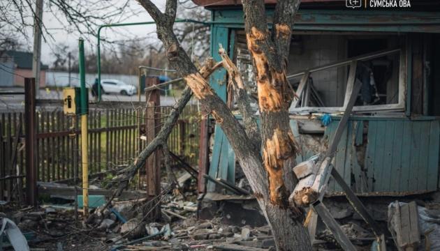 Протягом доби в Сумській області було зафіксовано 105 атак з боку російських військ.